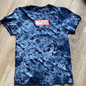 Marvel kids shirt size small